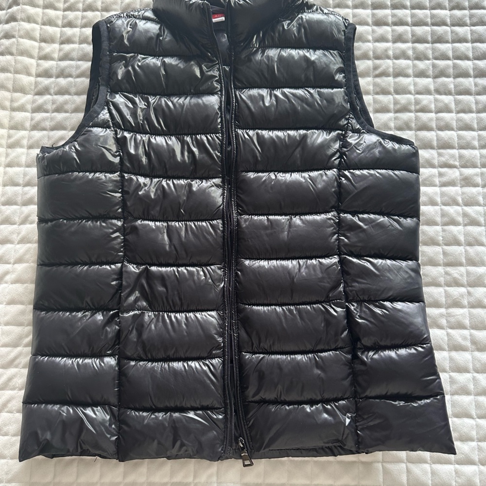 Girls vest Aqua size L